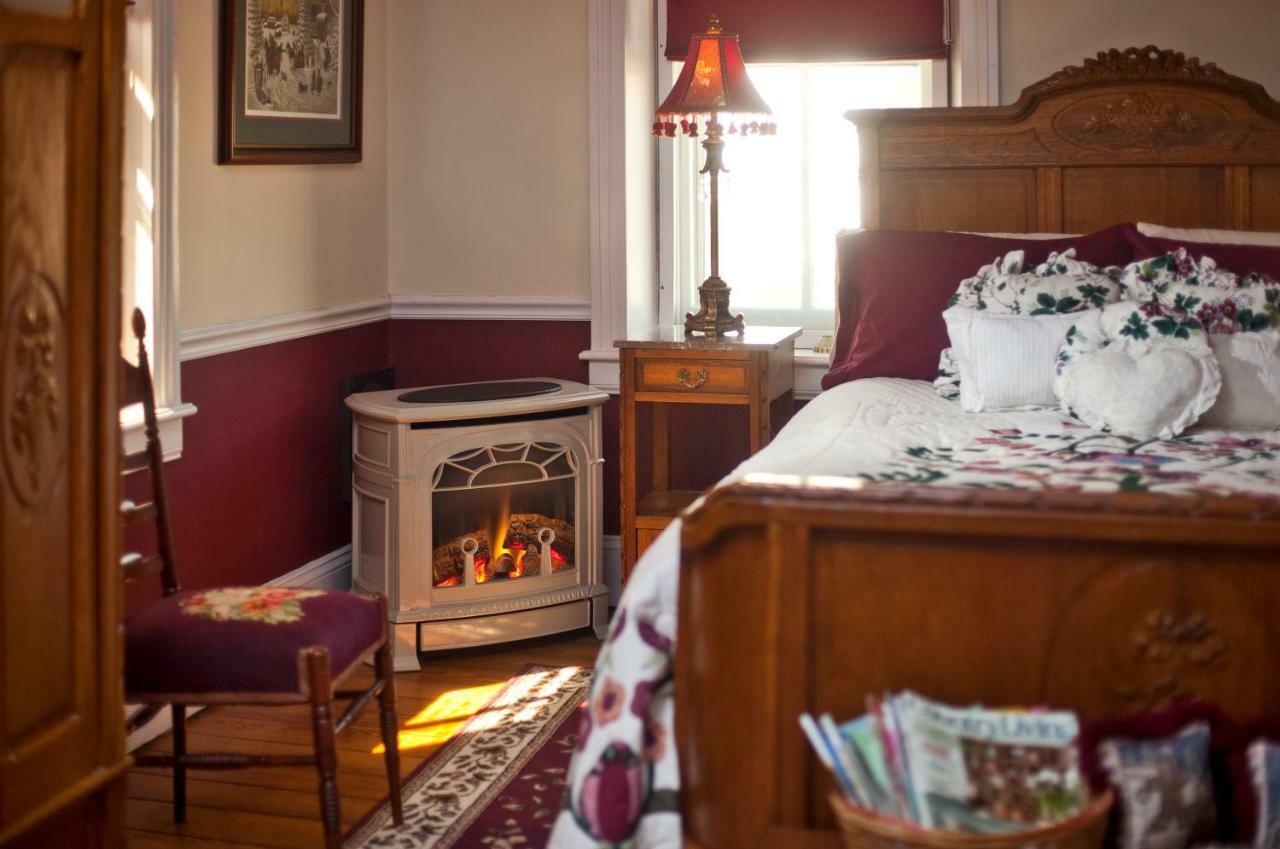 The Artist'S Inn And Gallery Terre Hill ภายนอก รูปภาพ